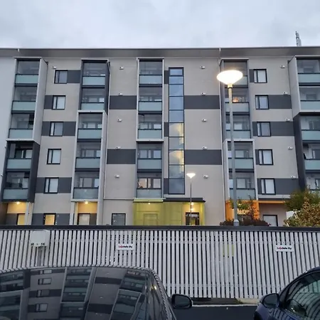 Διαμέρισμα Lovely Northern Apartment, Parking Όουλου